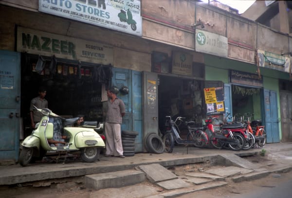 Shops on Richmond Road, Bengaluru in April 1989.